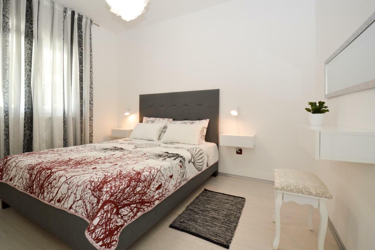 Sia House Apartment Pula Exterior foto